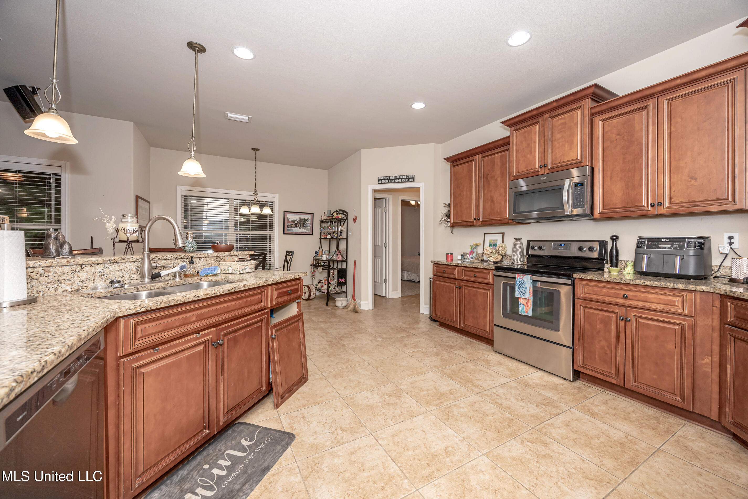 1020 Cardinal Cove, Ocean Springs, Mississippi image 18