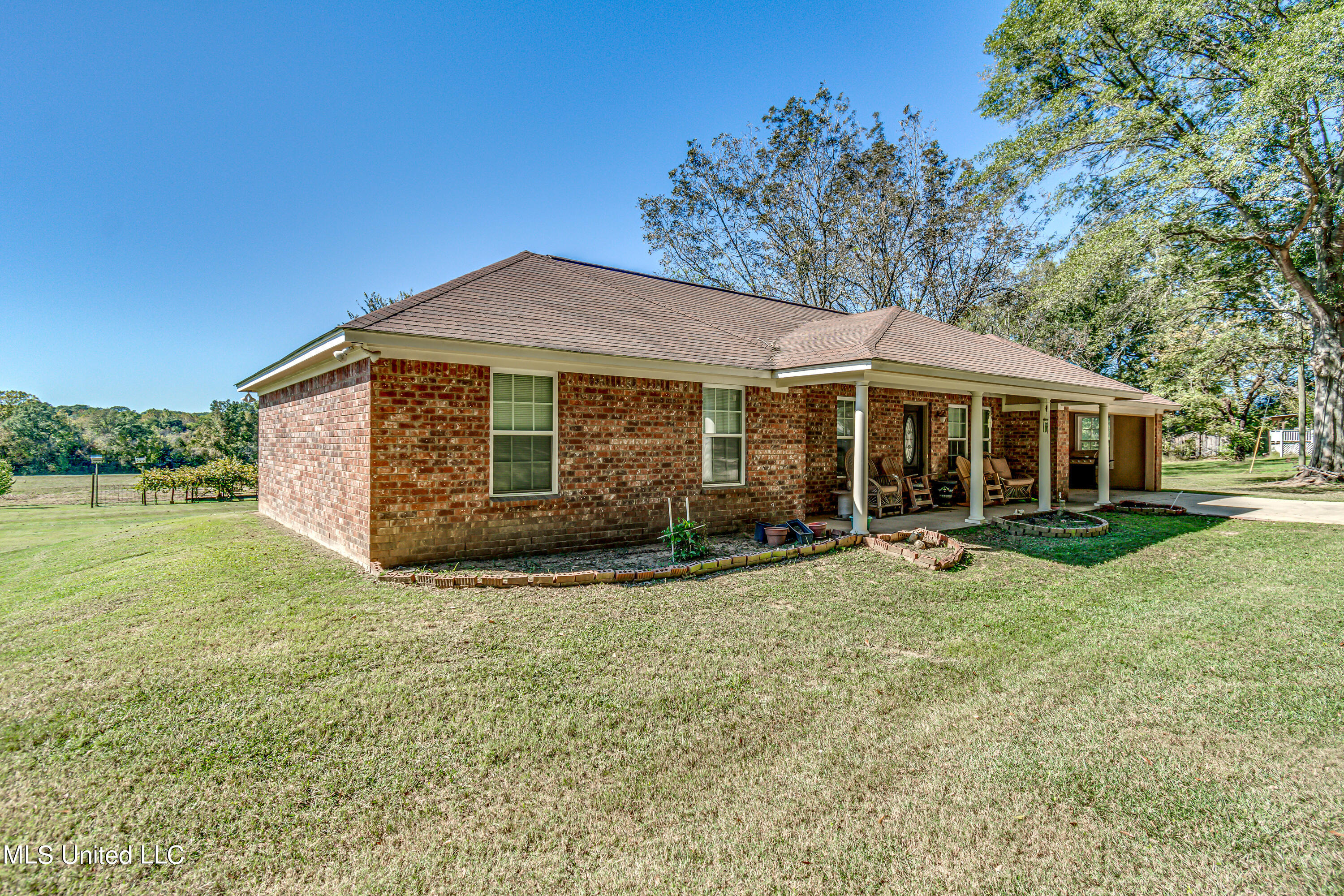 5450 Myreville Road, Yazoo City, Mississippi image 3