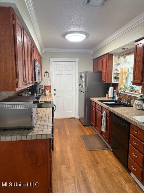 696 Eric Court, Biloxi, Mississippi image 2
