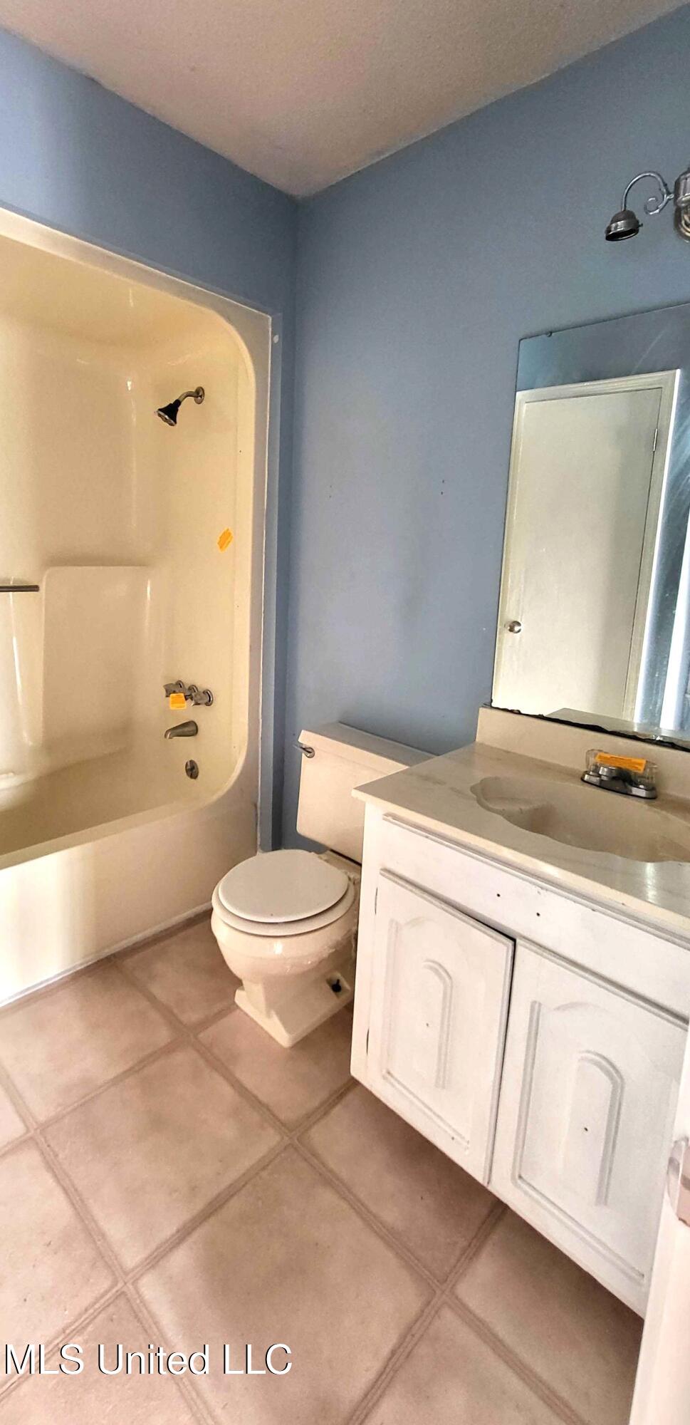 904 E Lakeshore Drive, Carriere, Mississippi image 12