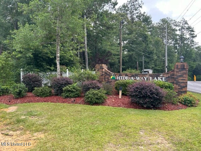 904 E Lakeshore Drive, Carriere, Mississippi image 18
