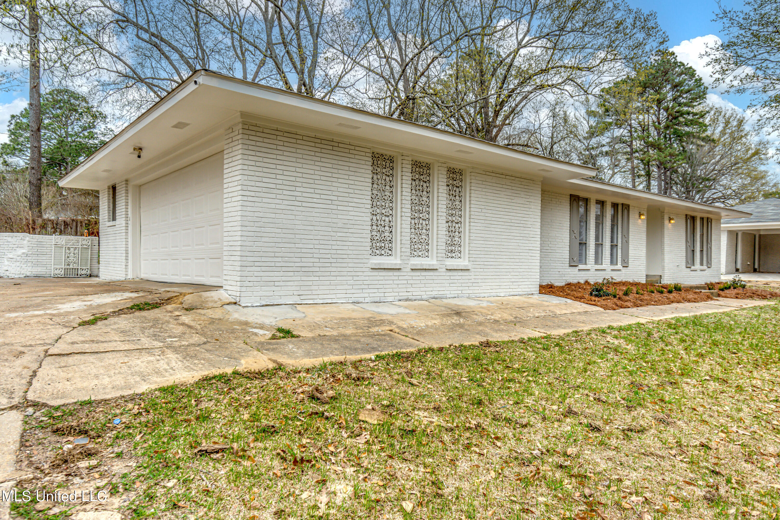 801 Franklyn Drive, Clinton, Mississippi image 2