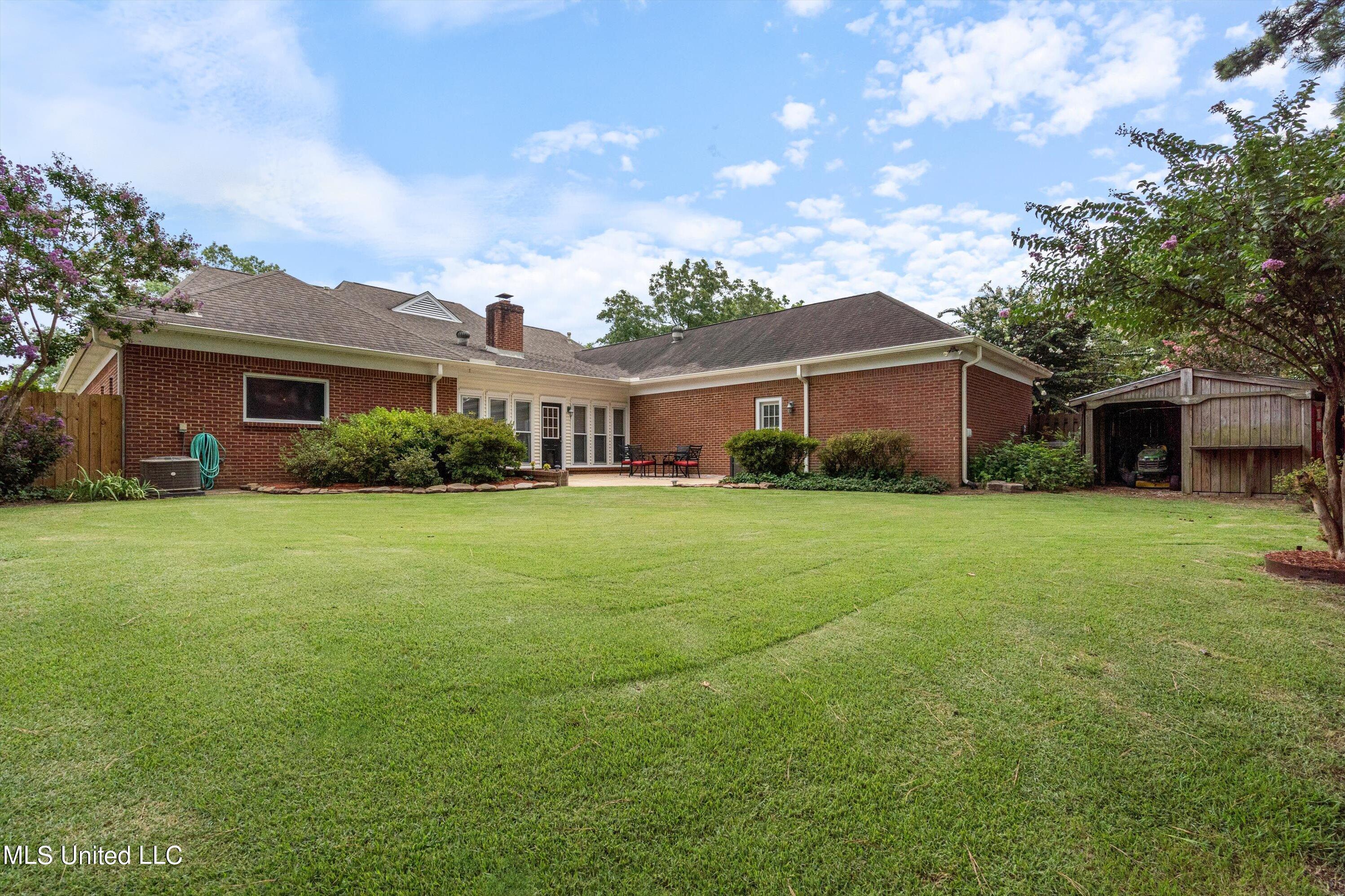 8173 Longwood Drive, Olive Branch, Mississippi image 41