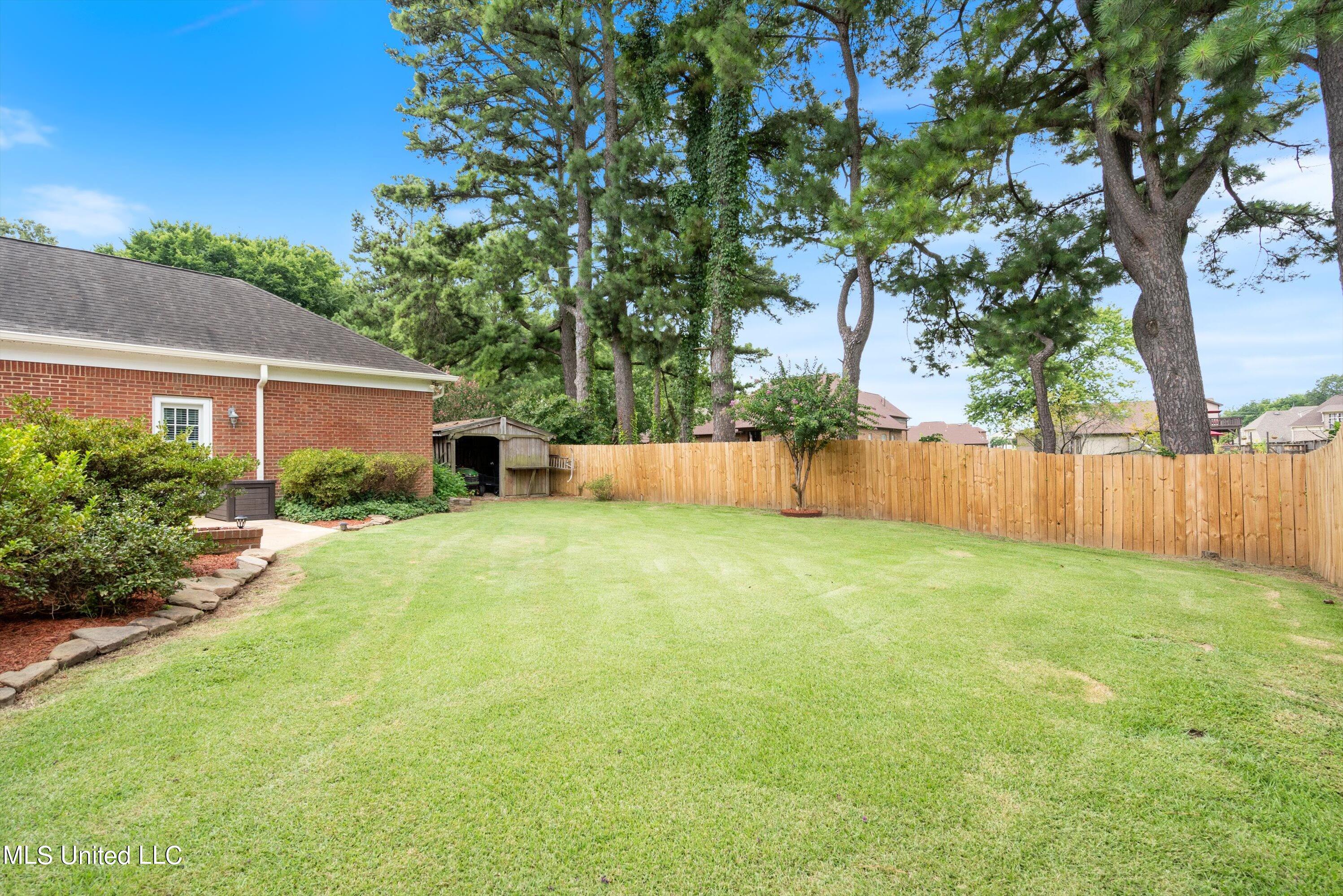 8173 Longwood Drive, Olive Branch, Mississippi image 40