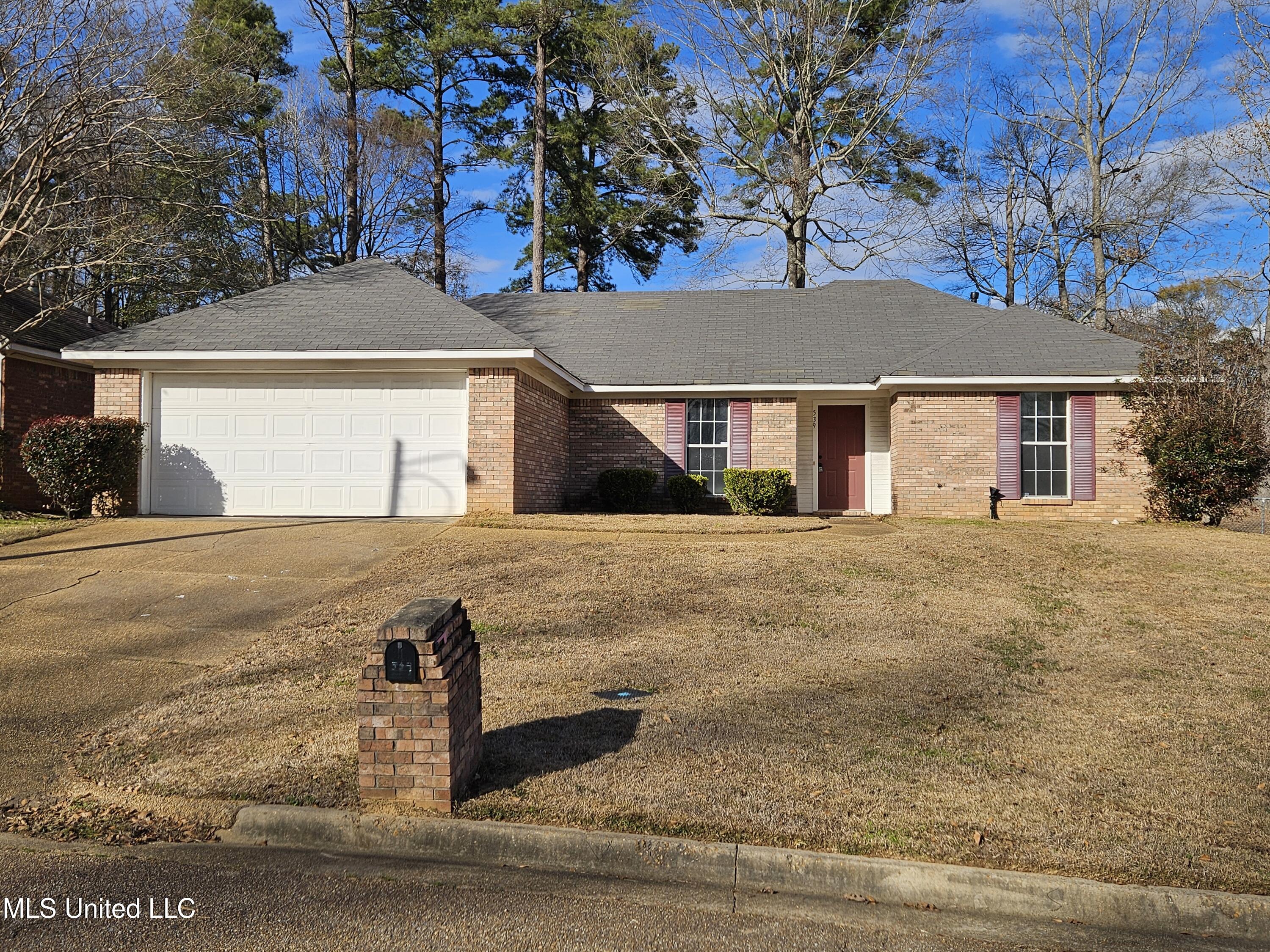 539 Winnwood Dr, Jackson, Mississippi image 1