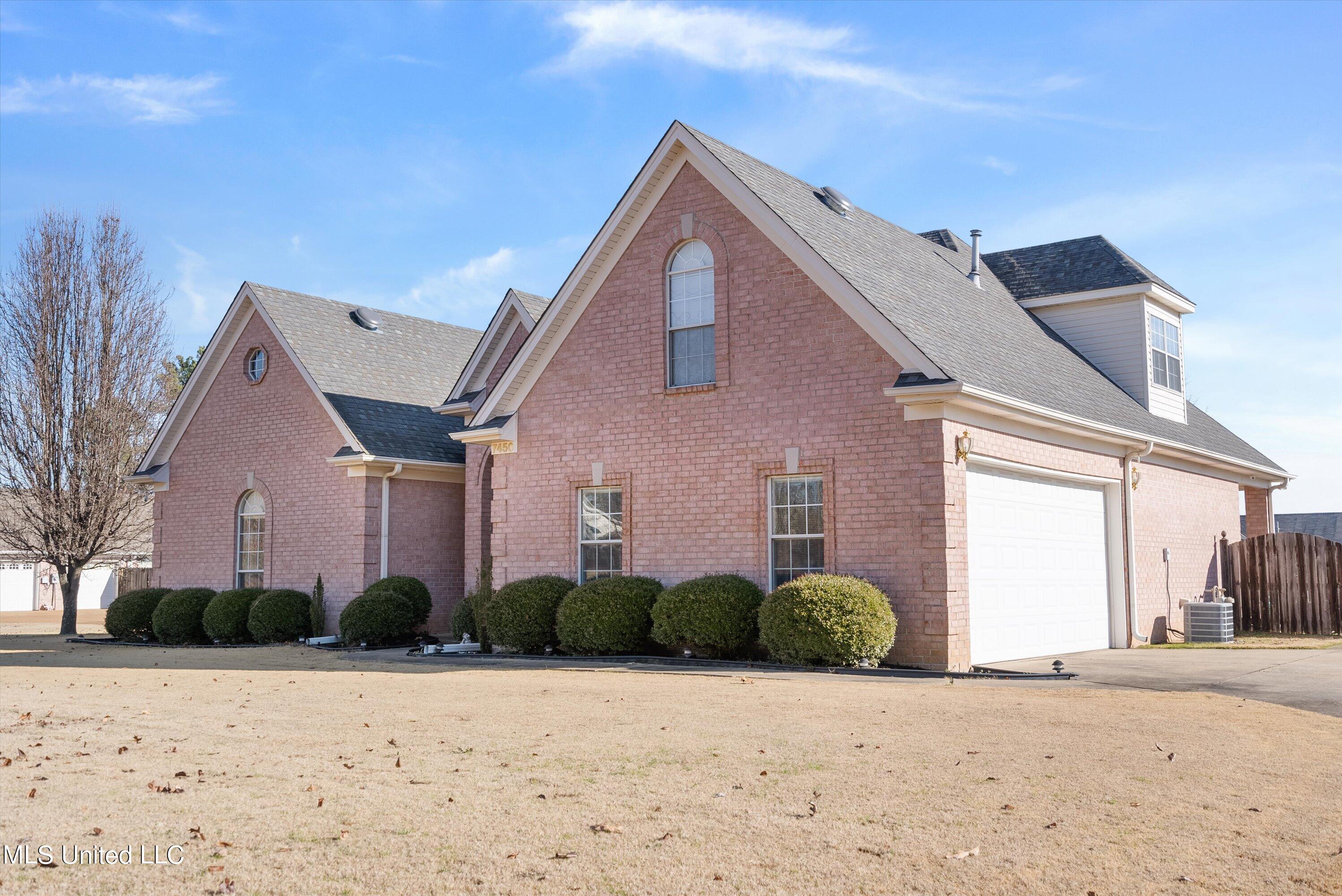 7450 Davidson Road, Olive Branch, Mississippi image 1