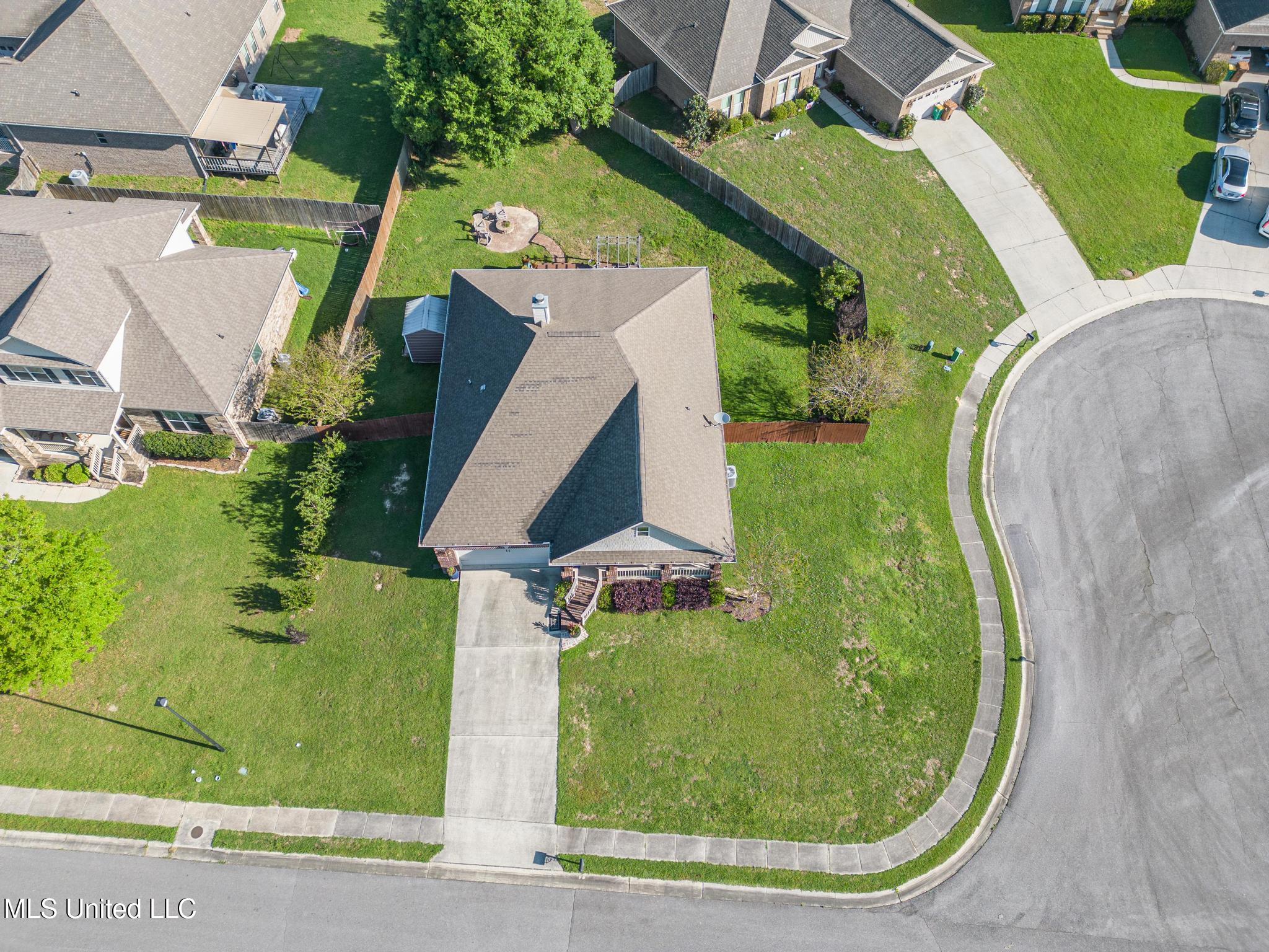 9490 Woodrow Place, Biloxi, Mississippi image 4
