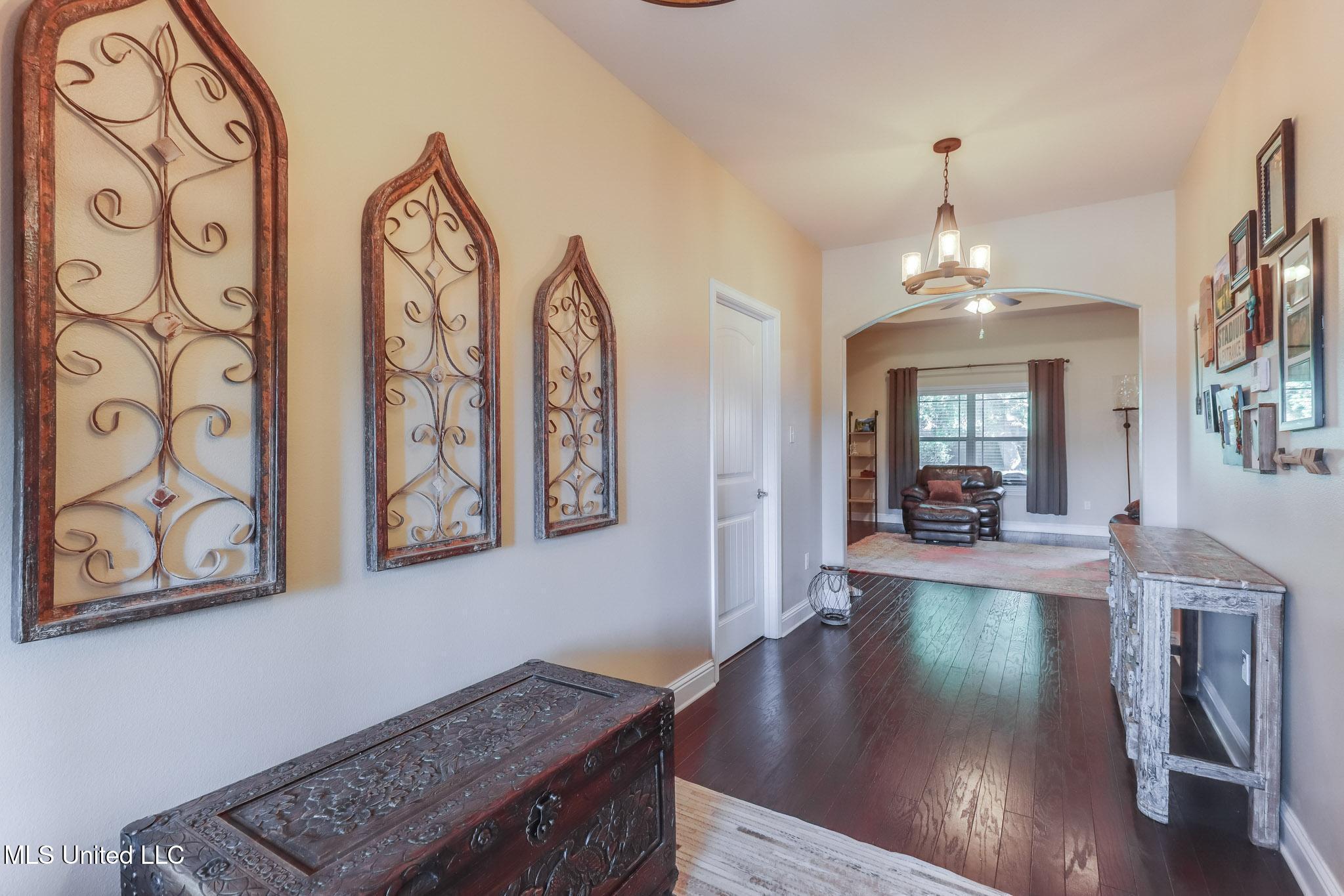 9490 Woodrow Place, Biloxi, Mississippi image 18