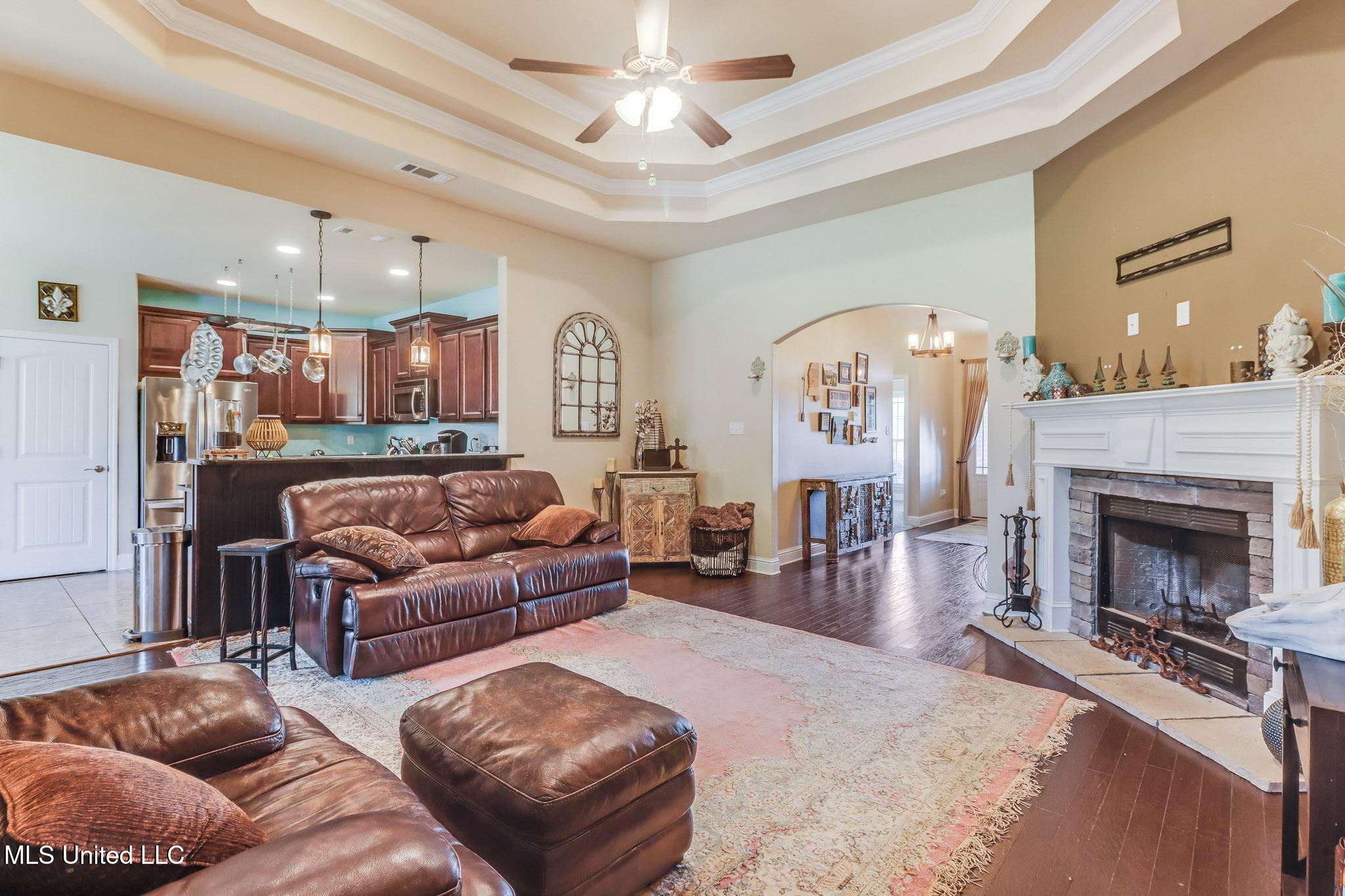 9490 Woodrow Place, Biloxi, Mississippi image 6