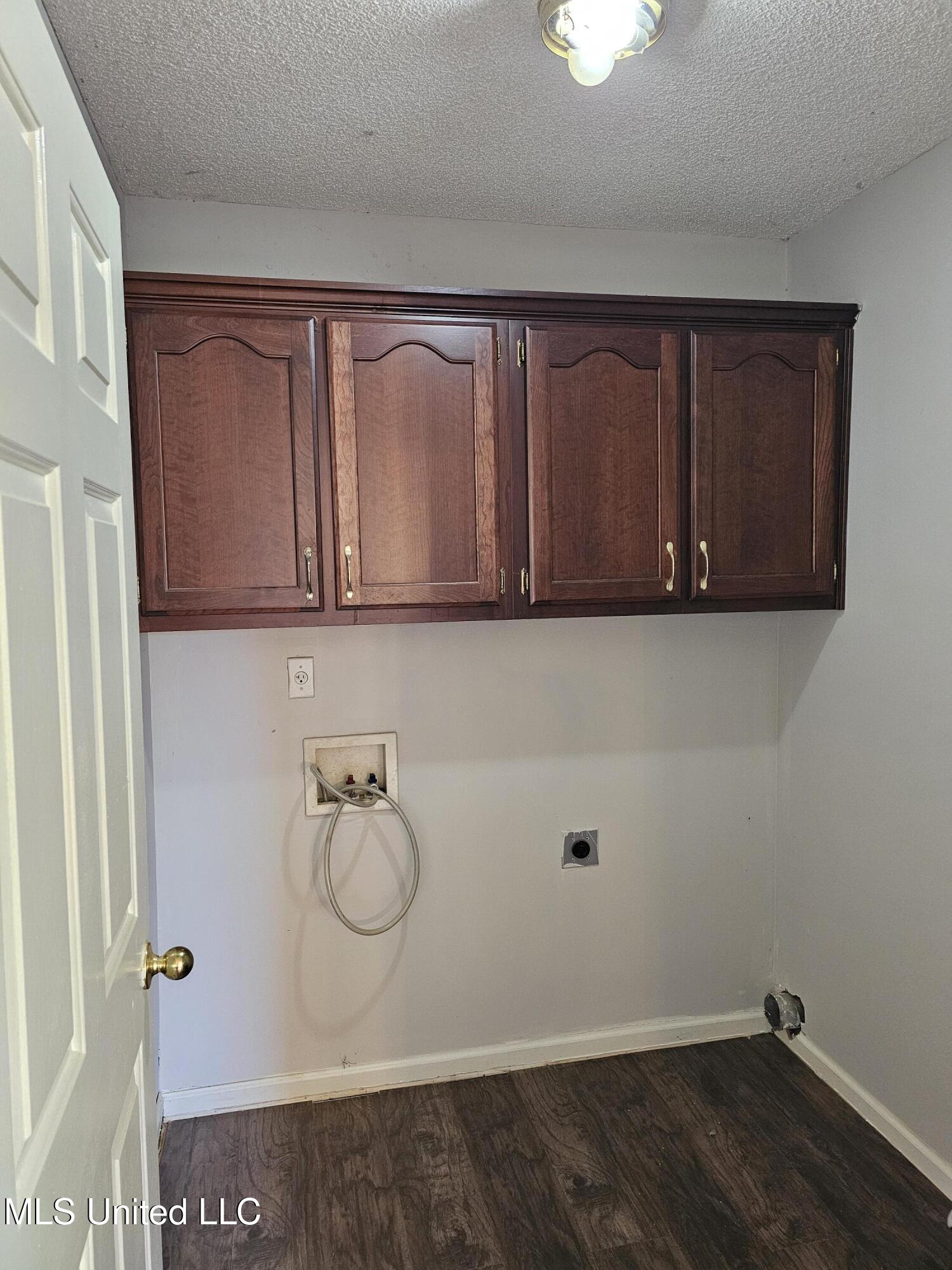 5746 Eagleston Drive, Olive Branch, Mississippi image 33