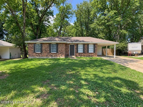 Homes For Sale - 1902 Merrimac Cove<br/> Desoto County, Southaven, MS 38671
