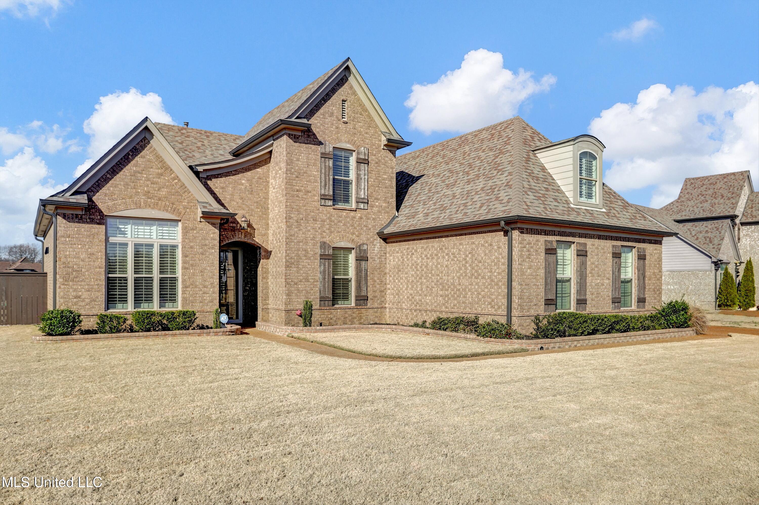 7741 Wisteria Drive, Olive Branch, Mississippi image 3