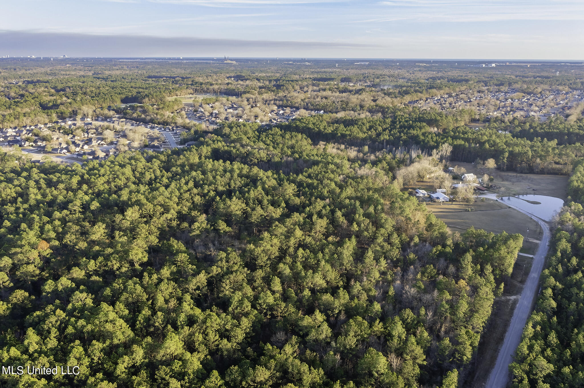 N Swan Road Extension, Gulfport, Mississippi image 15