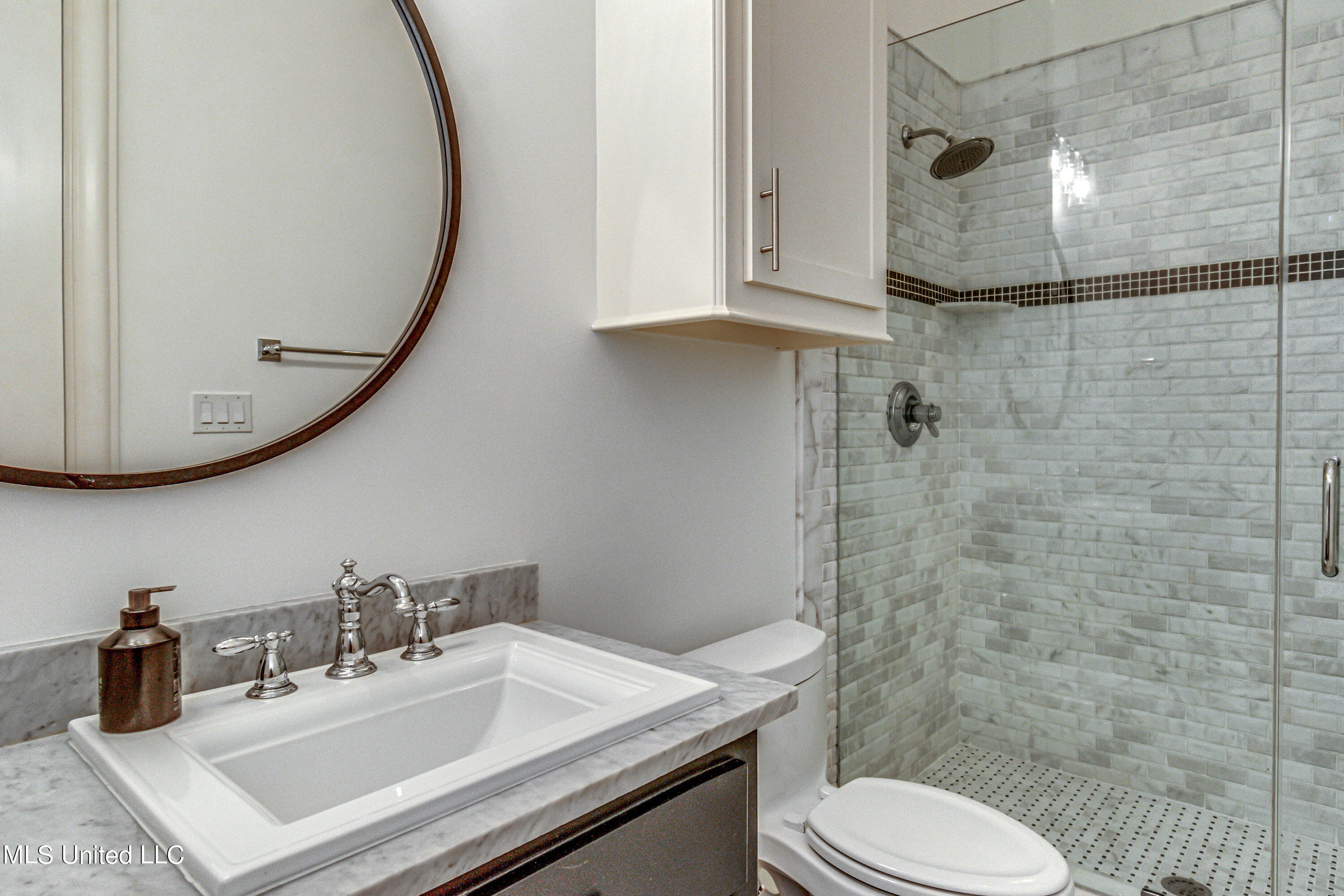 Ridgeland, Mississippi 39157, United States, 5 Bedrooms Bedrooms, ,6 BathroomsBathrooms,Residential,Contingent,57006