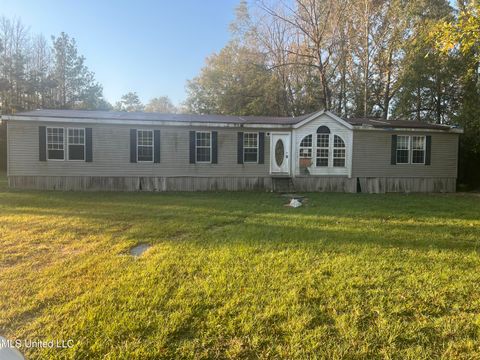 Homes For Sale - 2774 NW Loyd Star Lane<br/> Wesson, MS 39191