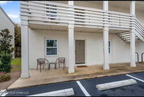 Condo For Sale - 114 Ethel Circle<br/> Ocean Springs, MS 39564