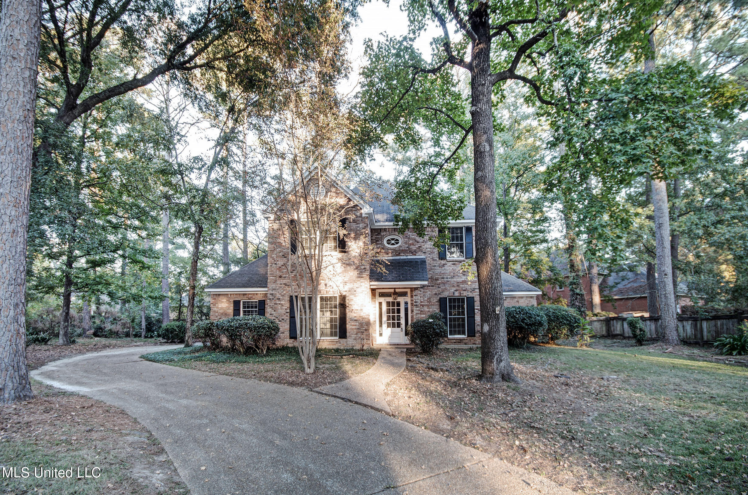 6116 Wendy Place, Jackson, Mississippi image 1