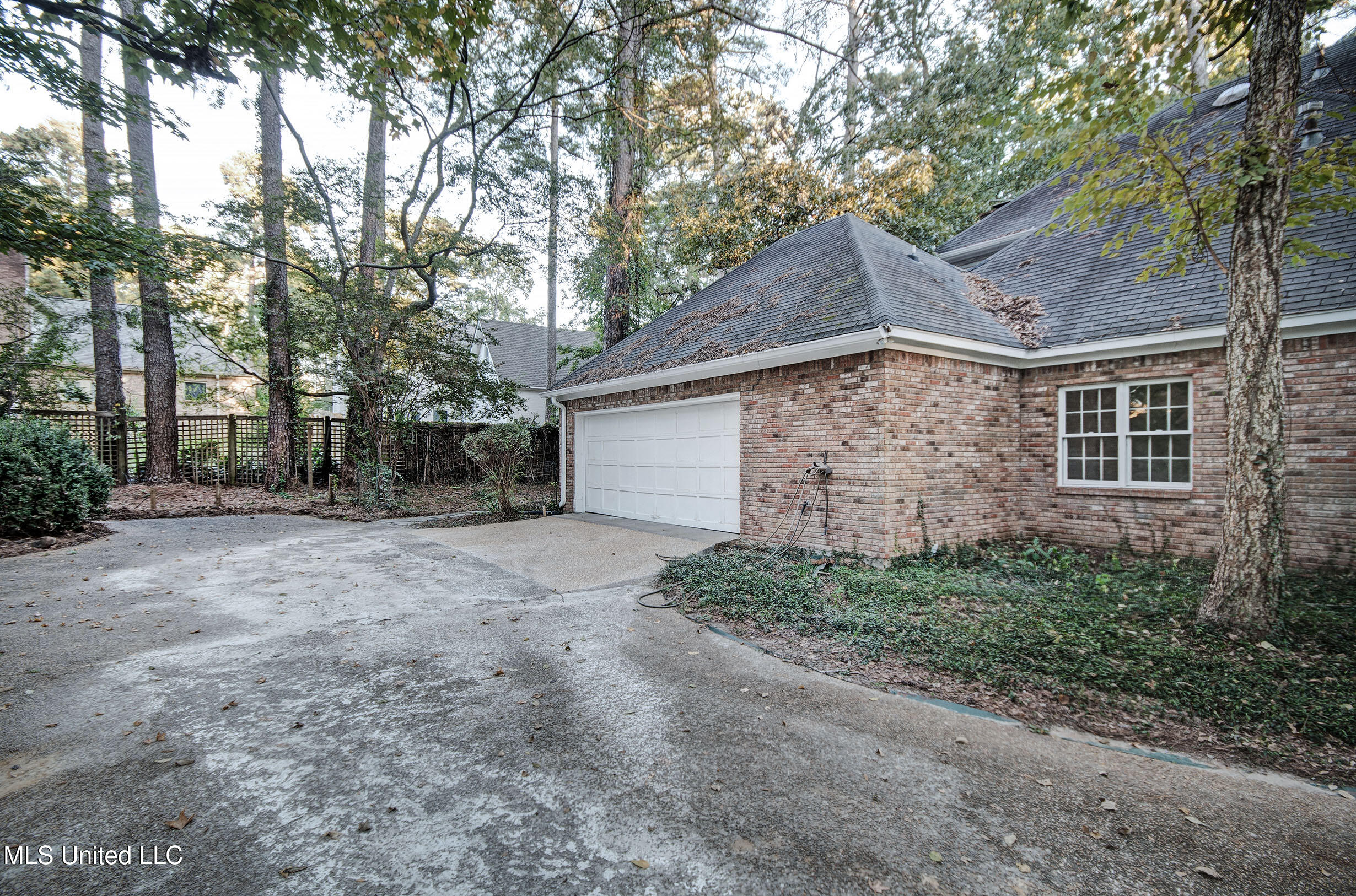 6116 Wendy Place, Jackson, Mississippi image 39