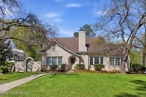 Homes For Sale - 1622 Poplar Boulevard<br/> Jackson, MS 39202