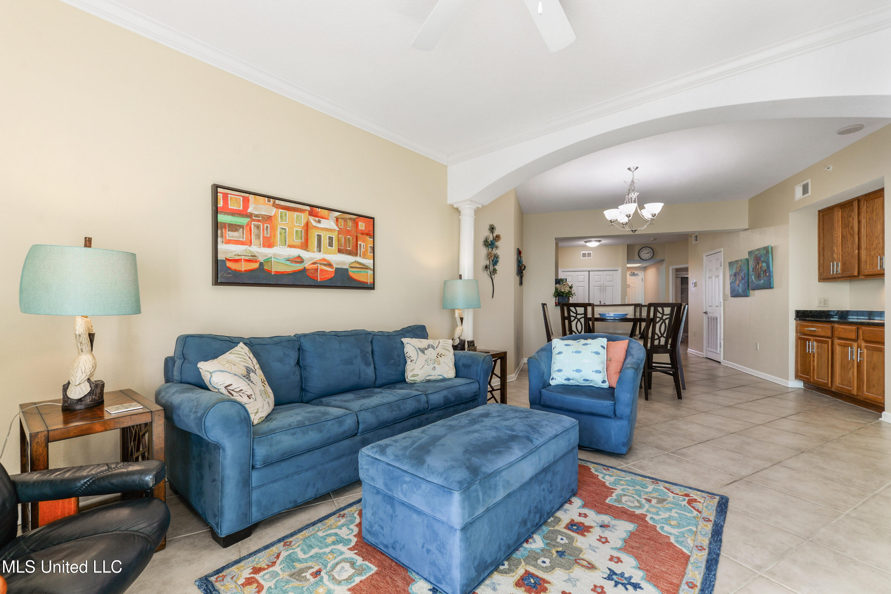 2228 Beach Drive #907, Gulfport, Mississippi image 2