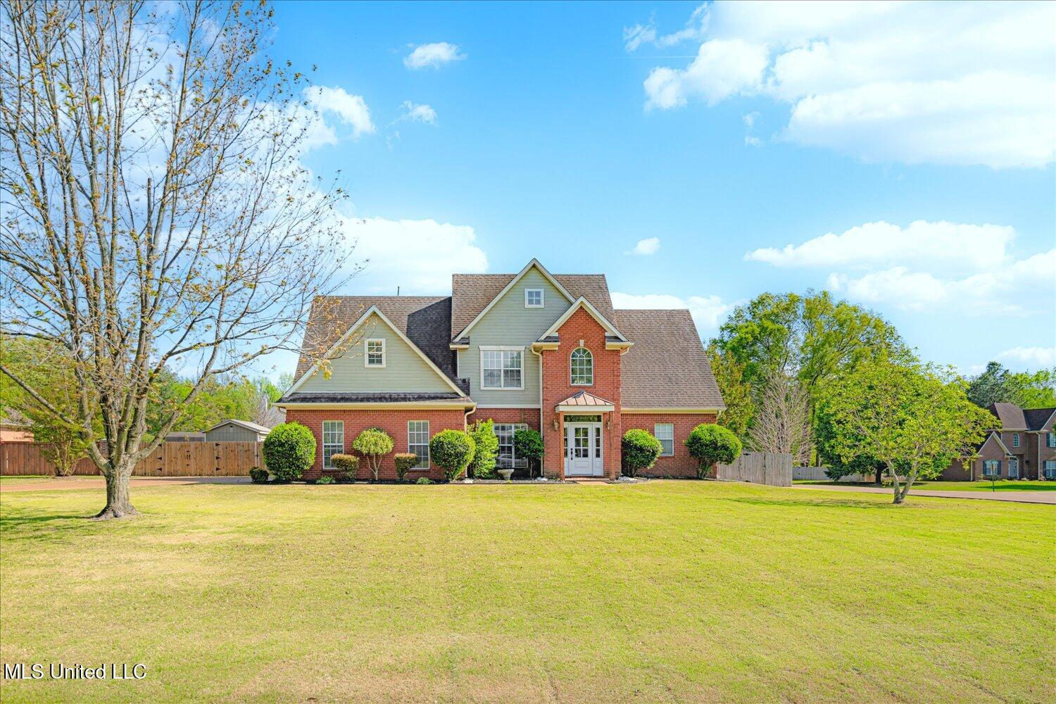 3357 Shadow Moss Cove, Nesbit, Mississippi image 3