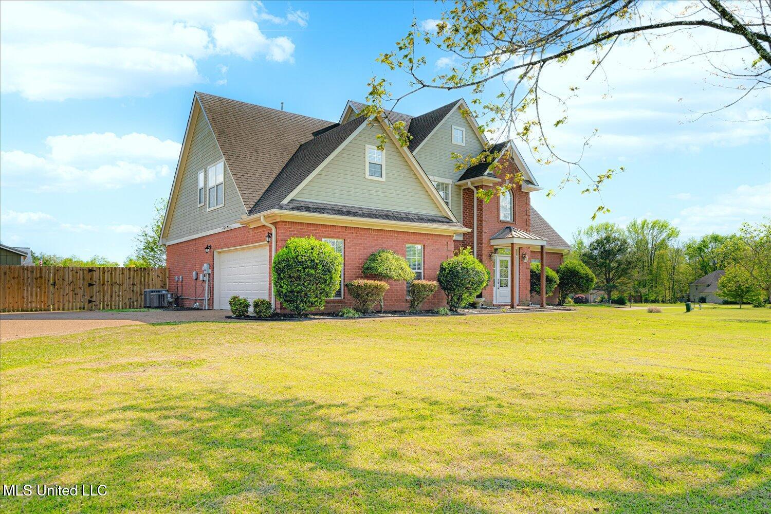3357 Shadow Moss Cove, Nesbit, Mississippi image 4