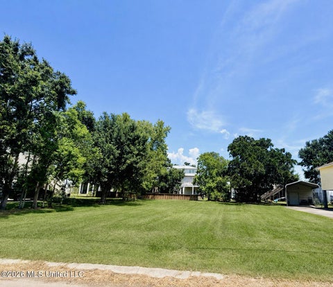 Vacant Land For Sale - 132 Vista Drive<br/> Pass Christian, MS 39571