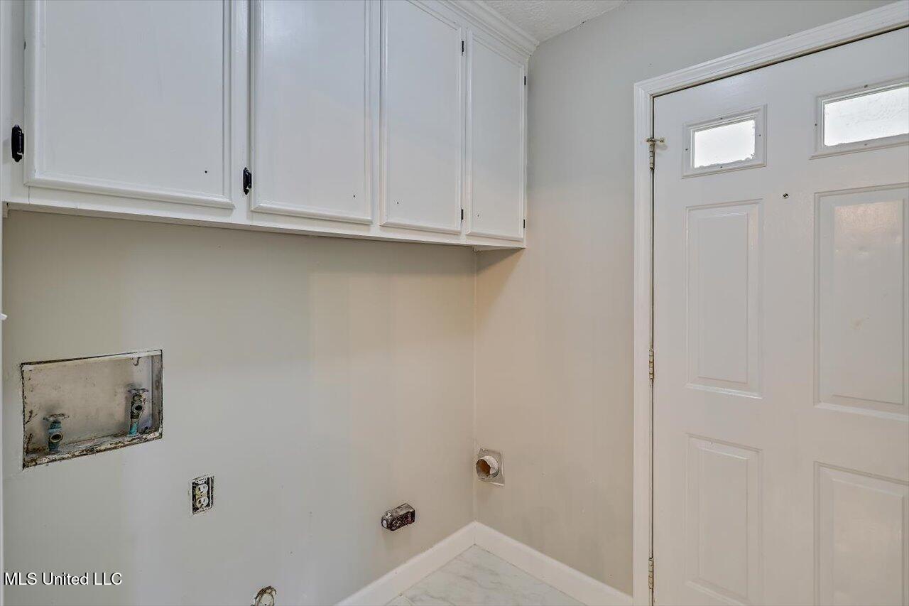 800 Longwood Place, Clinton, Mississippi image 14