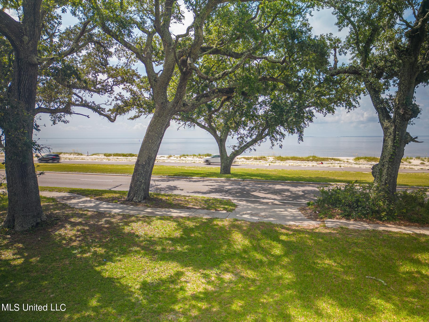 932 E Beach Boulevard, Long Beach, Mississippi image 1