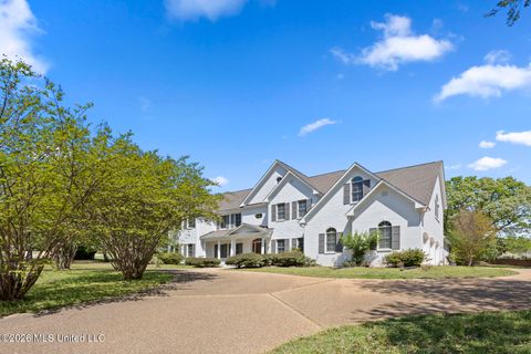 Homes For Sale - 104 Overbrook Hill<br/> Madison County, Ridgeland, MS 39157