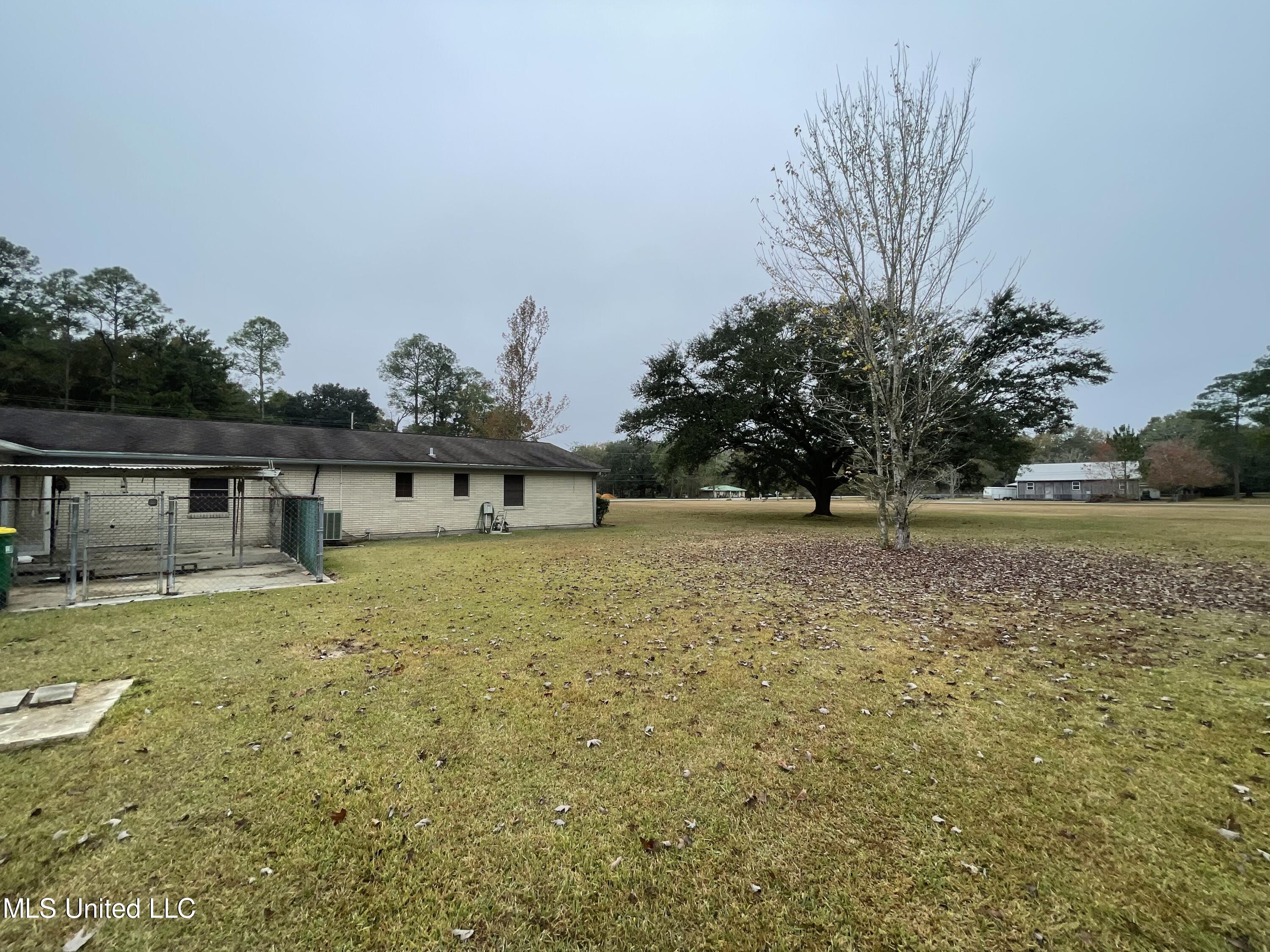 5905 Wildwood Road, Moss Point, Mississippi image 29