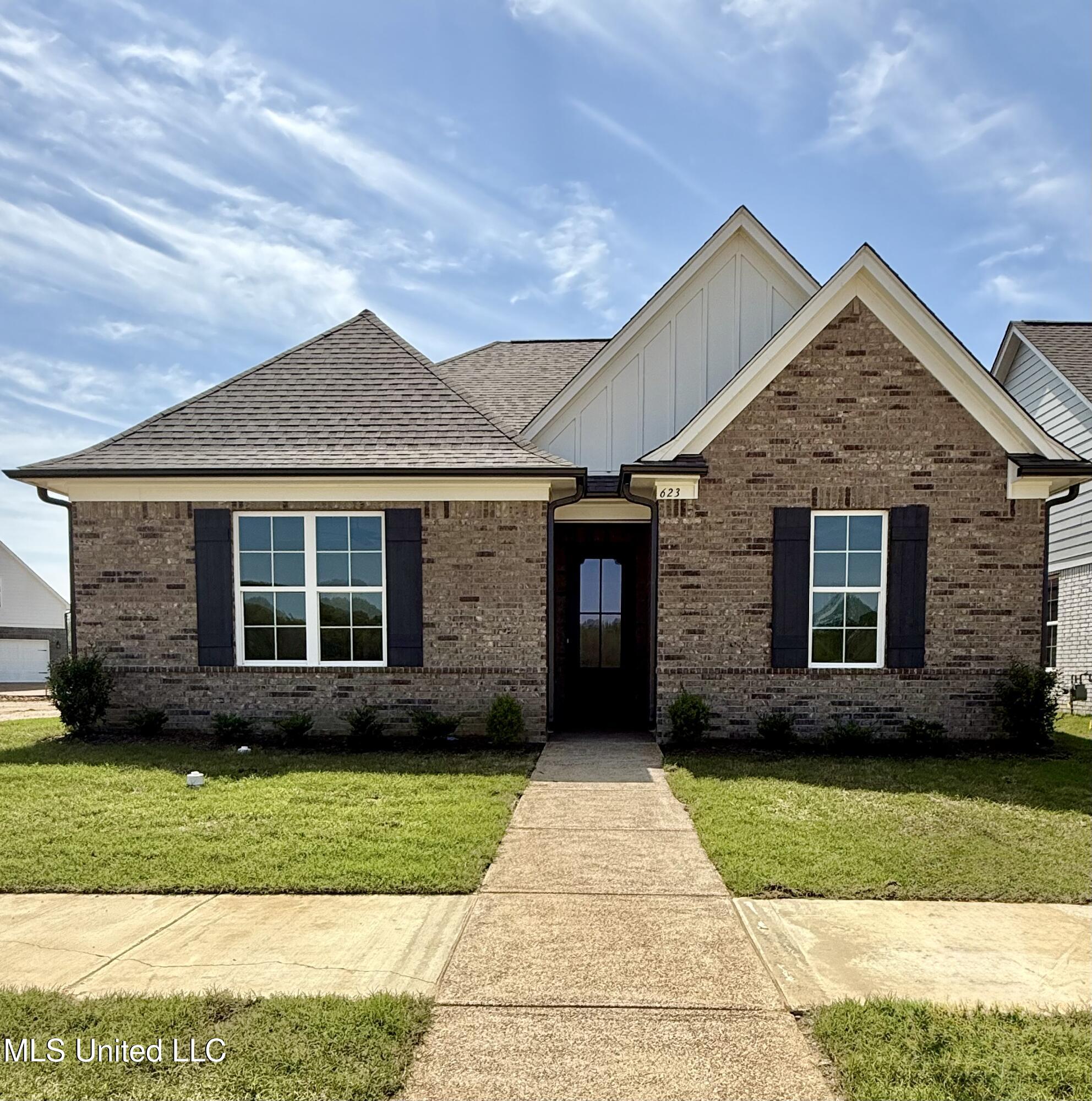 623 Sunflower Street, Nesbit, Mississippi image 3