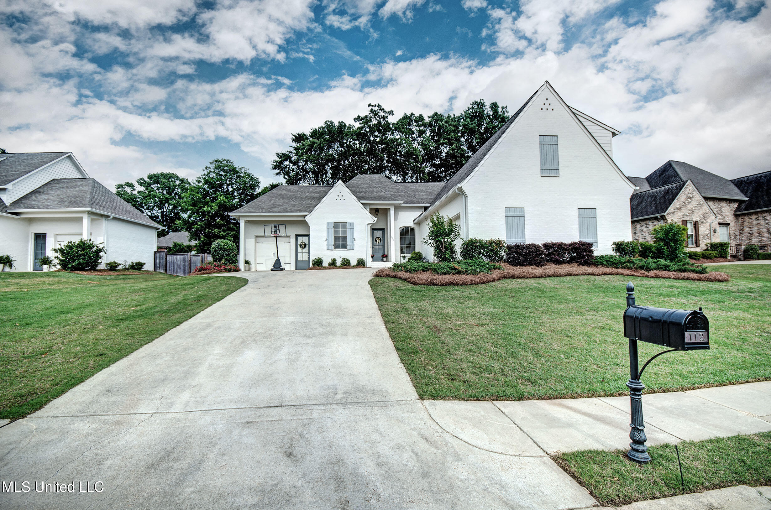 112 Camden Pte, Madison, Mississippi image 2