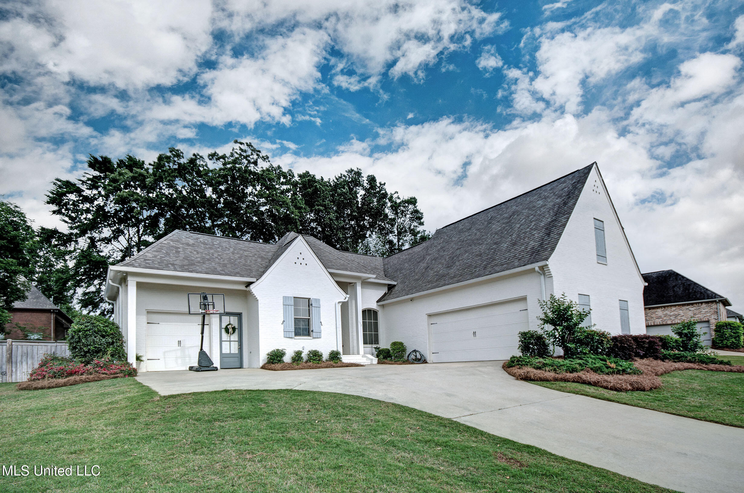 112 Camden Pte, Madison, Mississippi image 1
