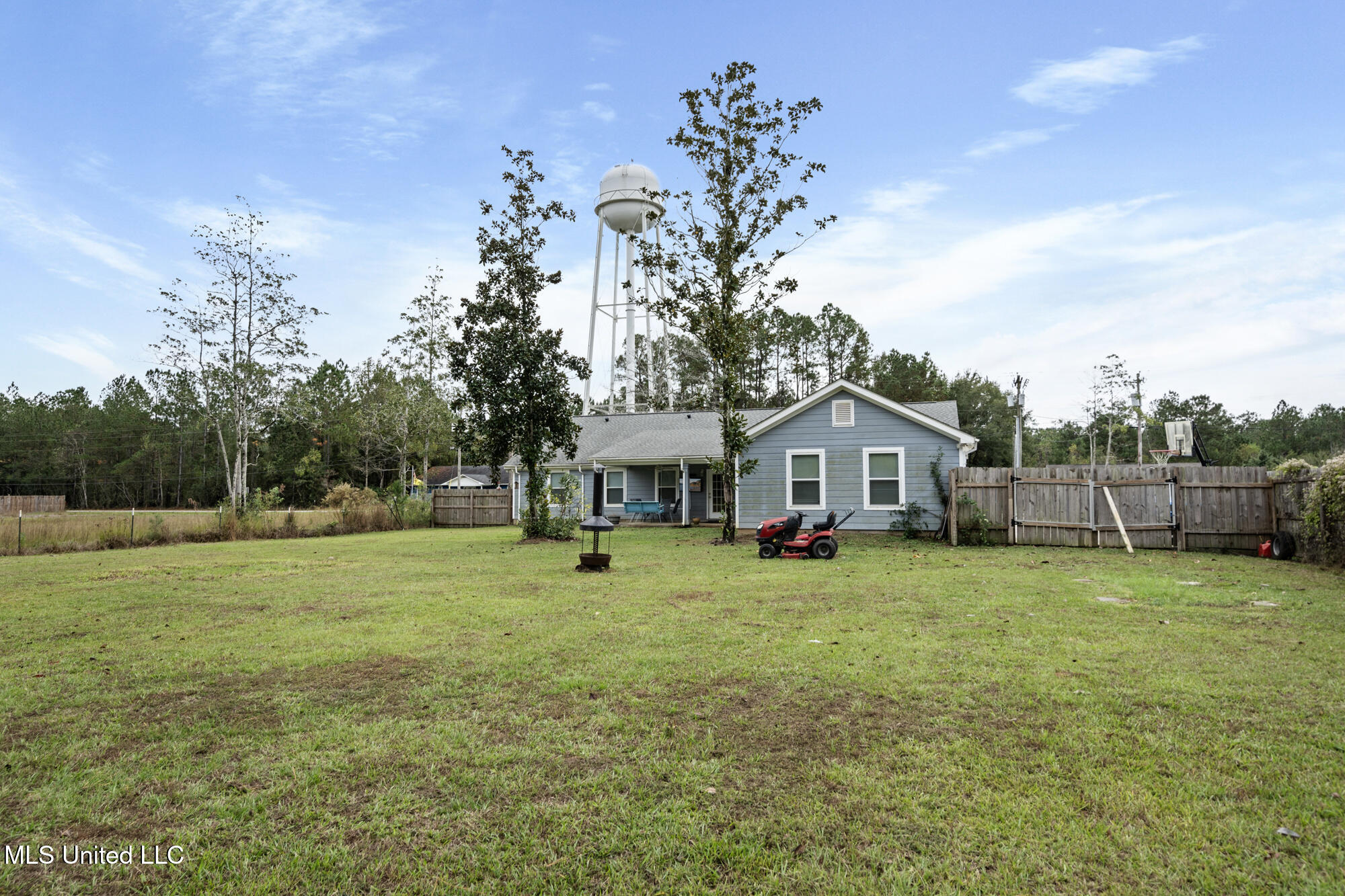 1413 Lark Drive, Gautier, Mississippi image 33