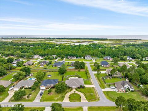 Single Family Residence in Ocean Springs MS 1608 Shelby Lane 57.jpg