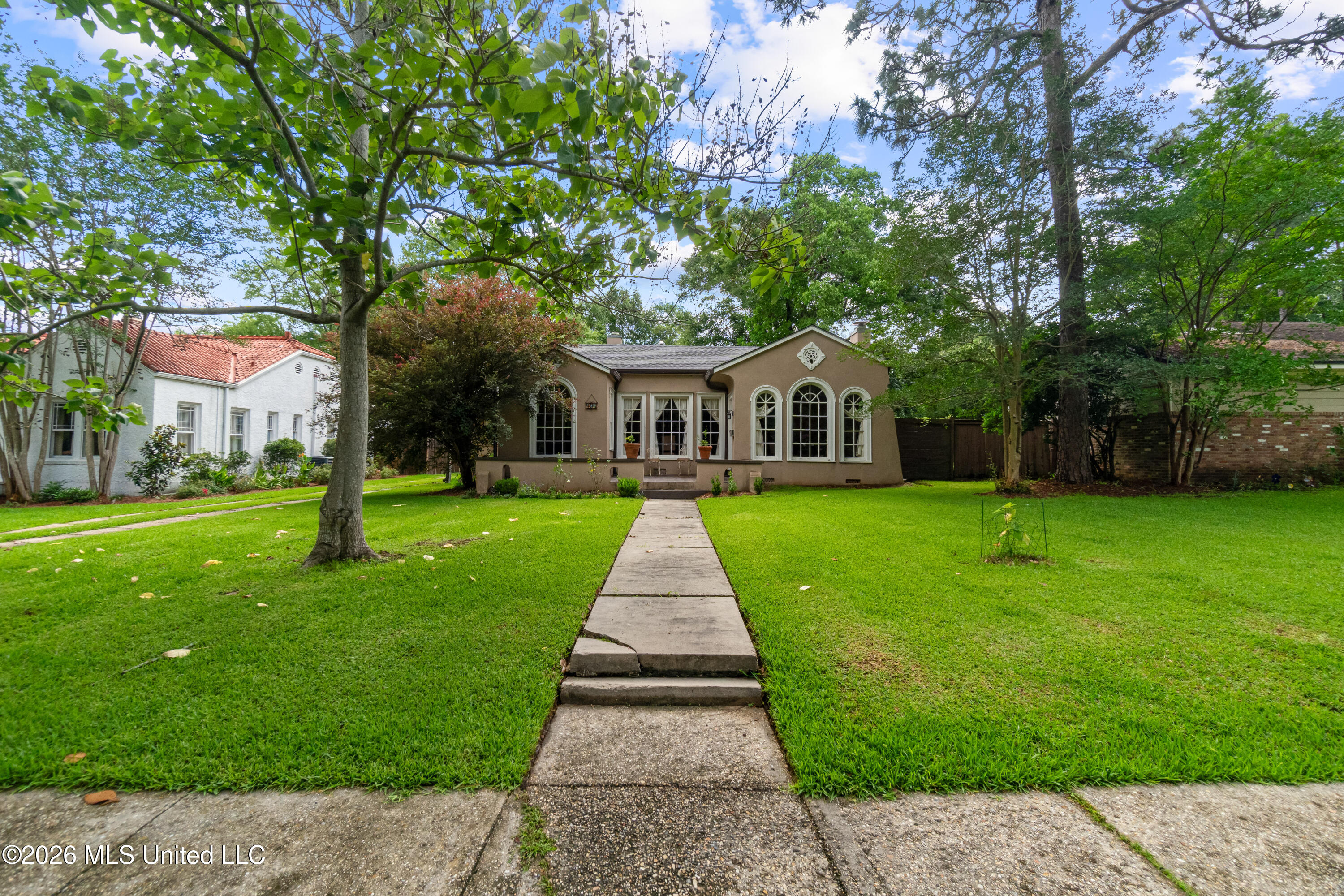 106 S 22nd Avenue