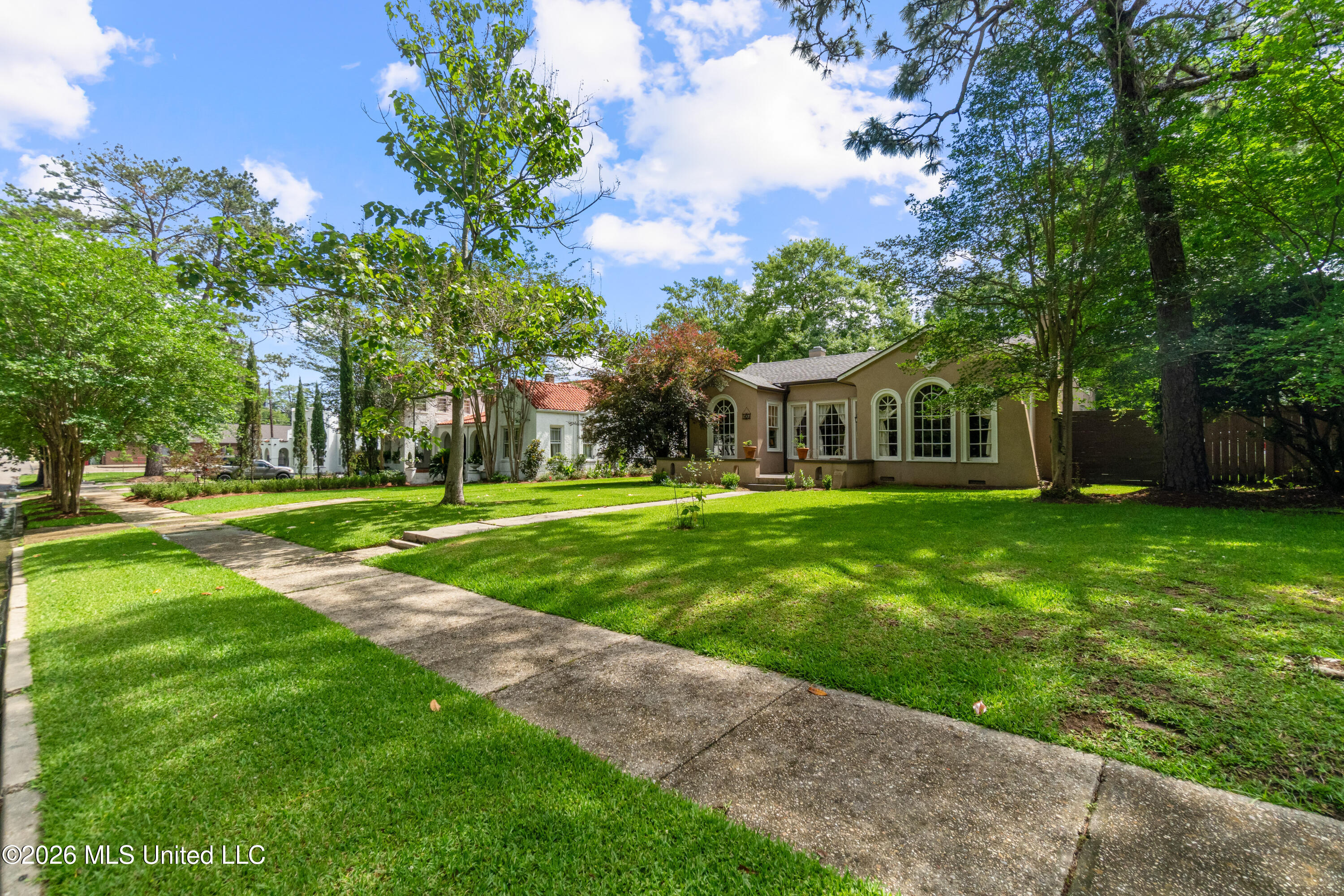 106 S 22nd Avenue