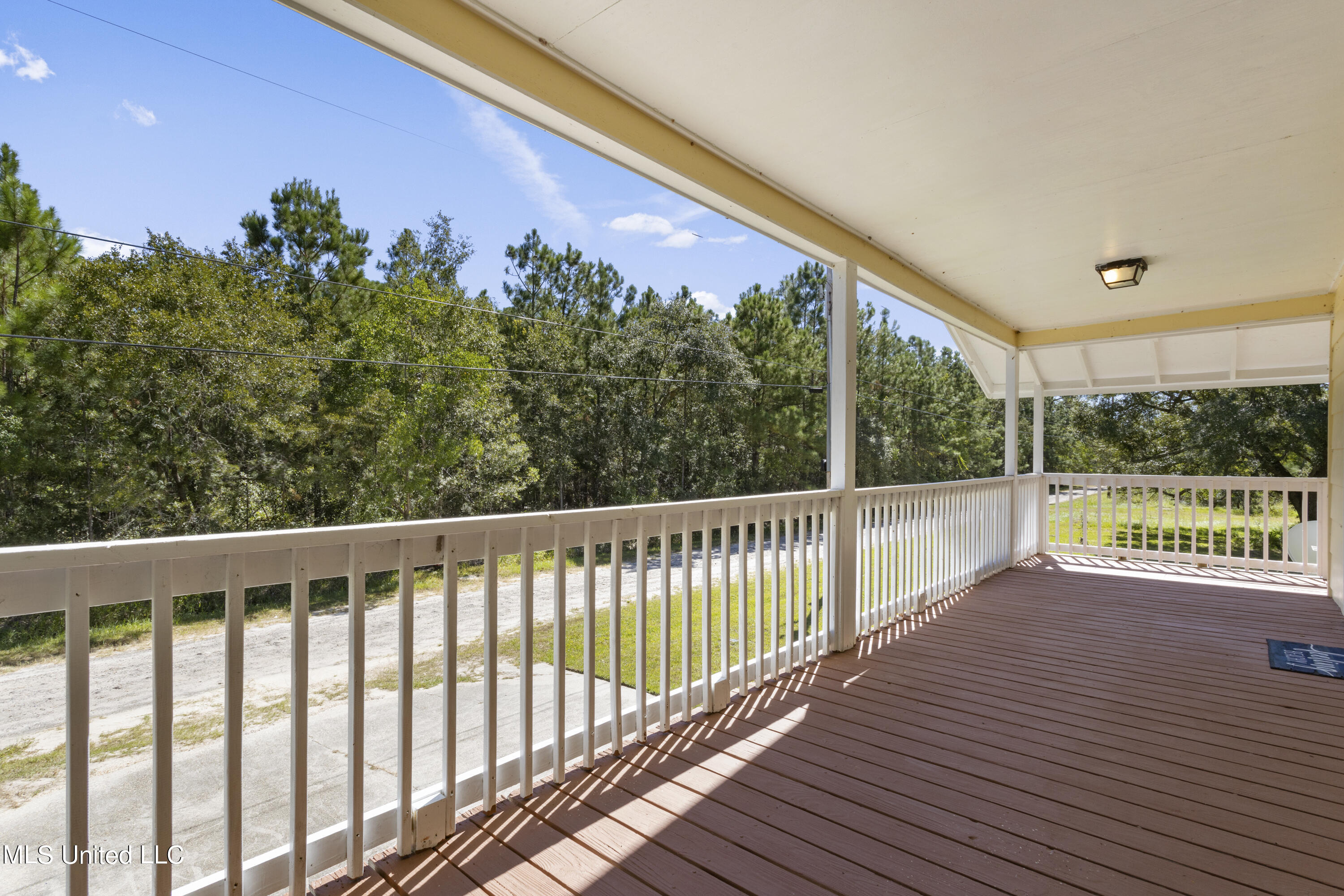 10029 Yazoo Street, Bay Saint Louis, Mississippi image 3