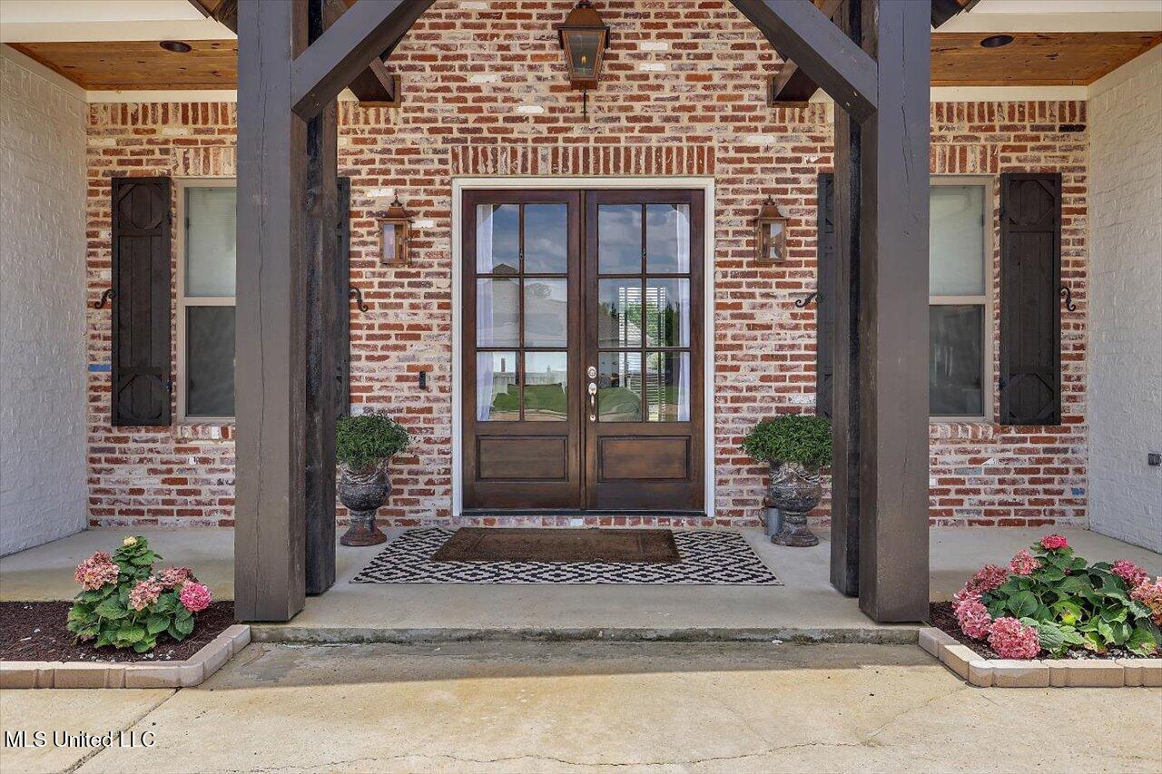 327 River Forest Lane Ln, Brandon, Mississippi image 3
