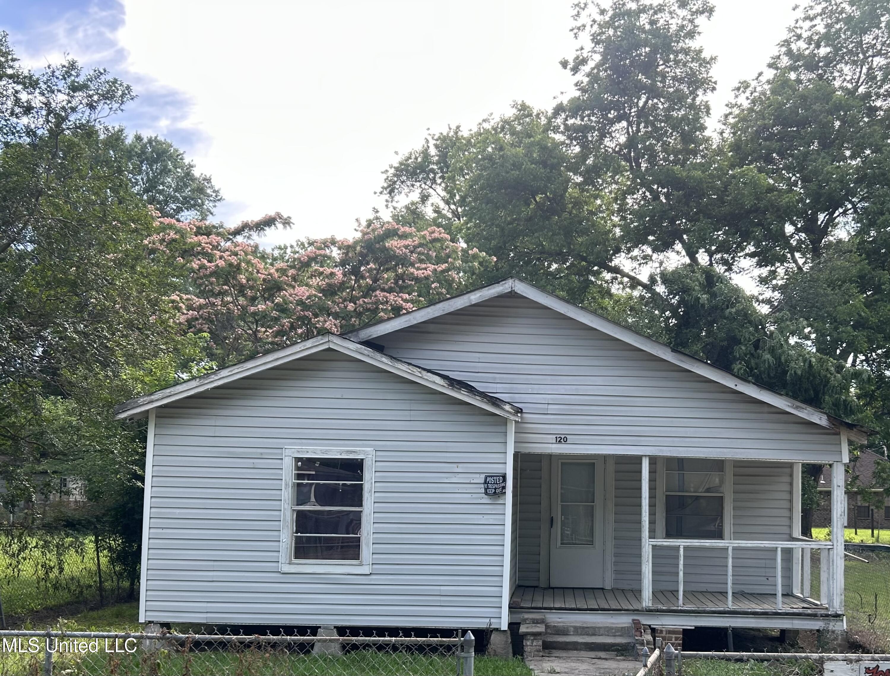 120 Tucker Street, Leland, Mississippi image 1