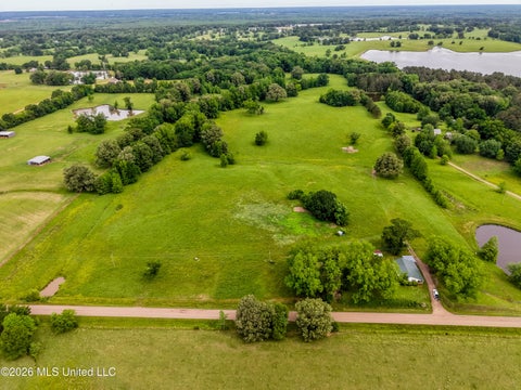 Vacant Land For Sale - Cox Ferry Road<br/> Flora, MS 39071