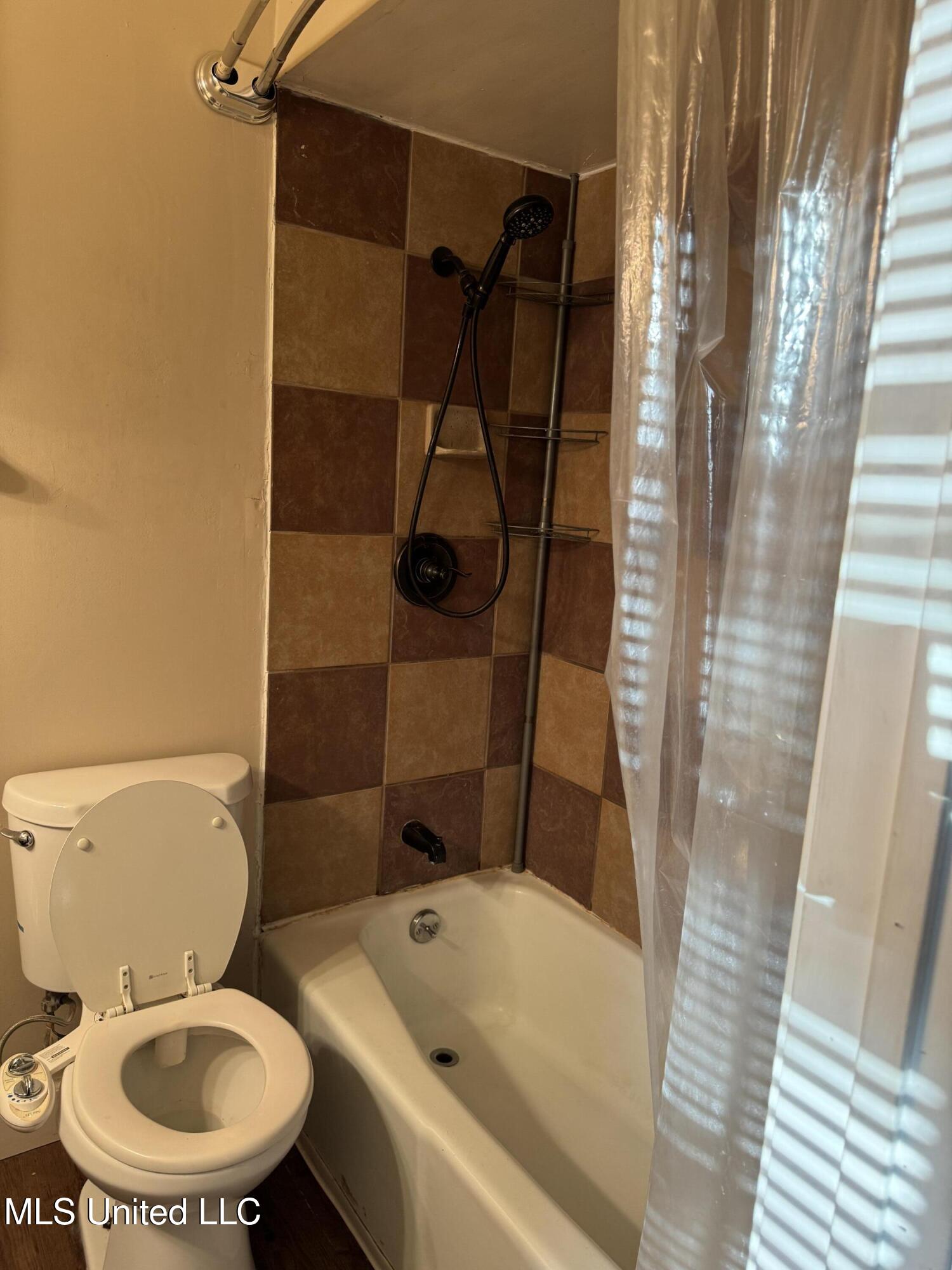 1748 George Place, Southaven, Mississippi image 24