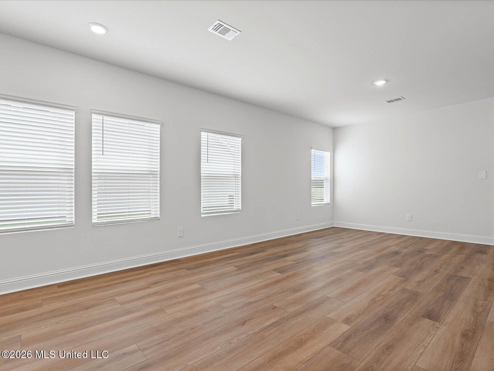 427 Pimento Circle