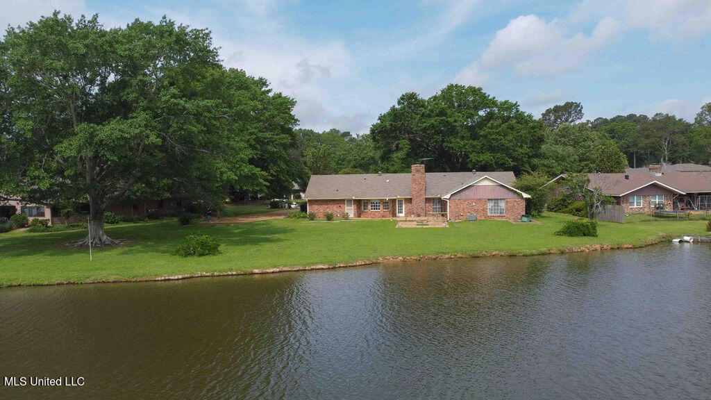 30 Stonegate Drive, Brandon, Mississippi image 9