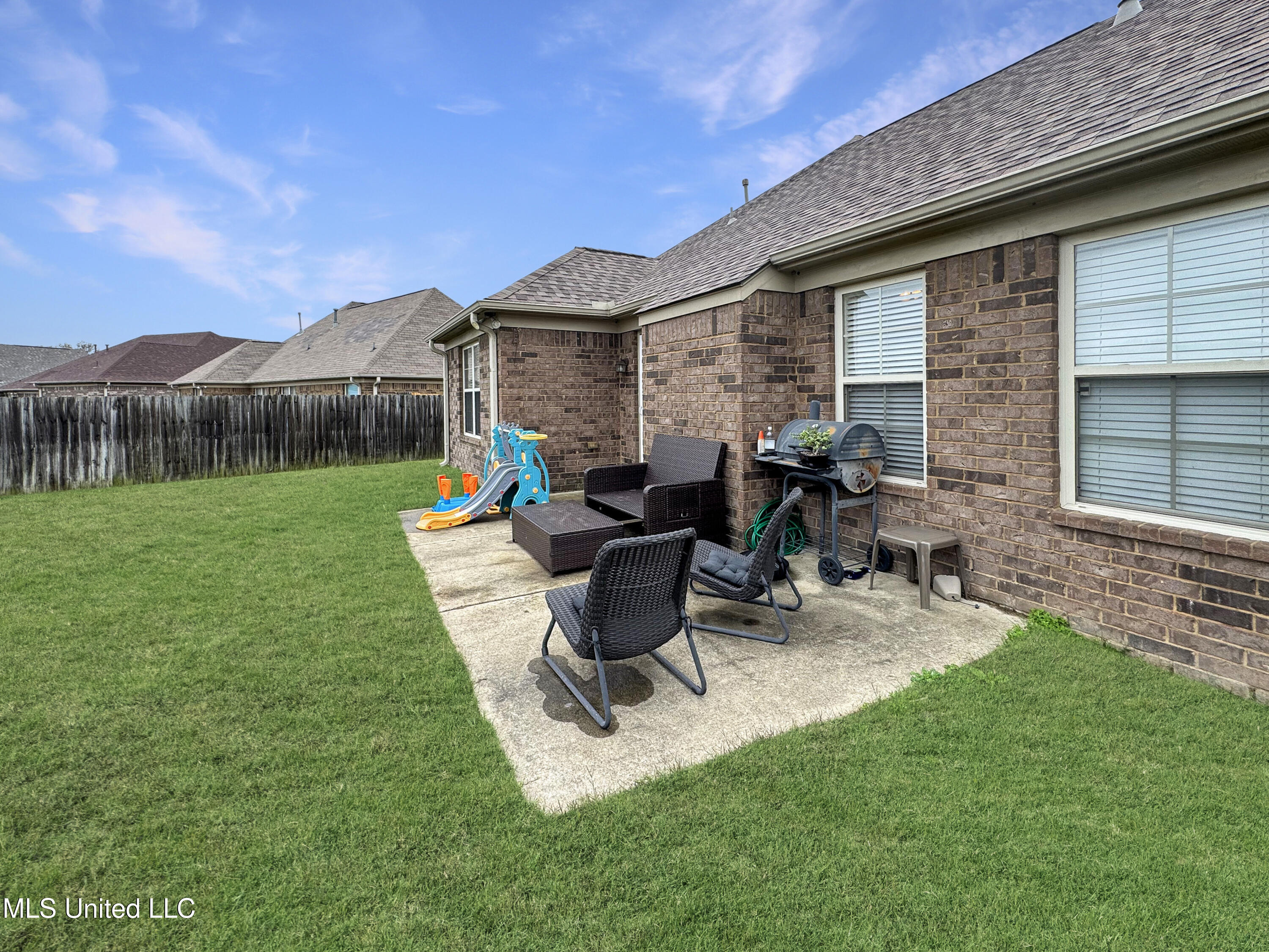 7370 Redberry Drive, Horn Lake, Mississippi image 24