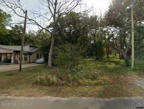 Vacant Land For Sale - 3216 Scovel Avenue<br/> Pascagoula, MS 39581