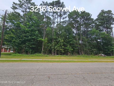 Vacant Land For Sale - 3216 Scovel Avenue<br/> Jackson County, Pascagoula, MS 39581