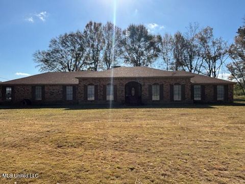 Homes For Sale - 231 Laird Pittman Road<br/> Tylertown, MS 39667