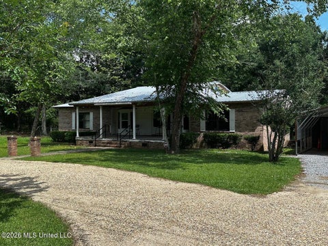 Mobile Home For Sale - 2291 Ovett Petal Road<br/> Jones County, Ovett, MS 39464